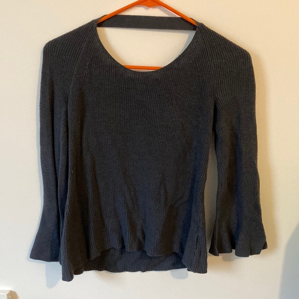 Sweater 3/4 length sleeves